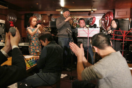 LIVE & SESSION & BAR Vol.2　～みんなが主役だ！観客参加型ローレンス～